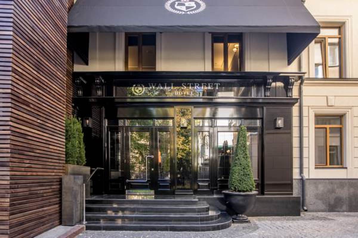 Wall Street Hotel