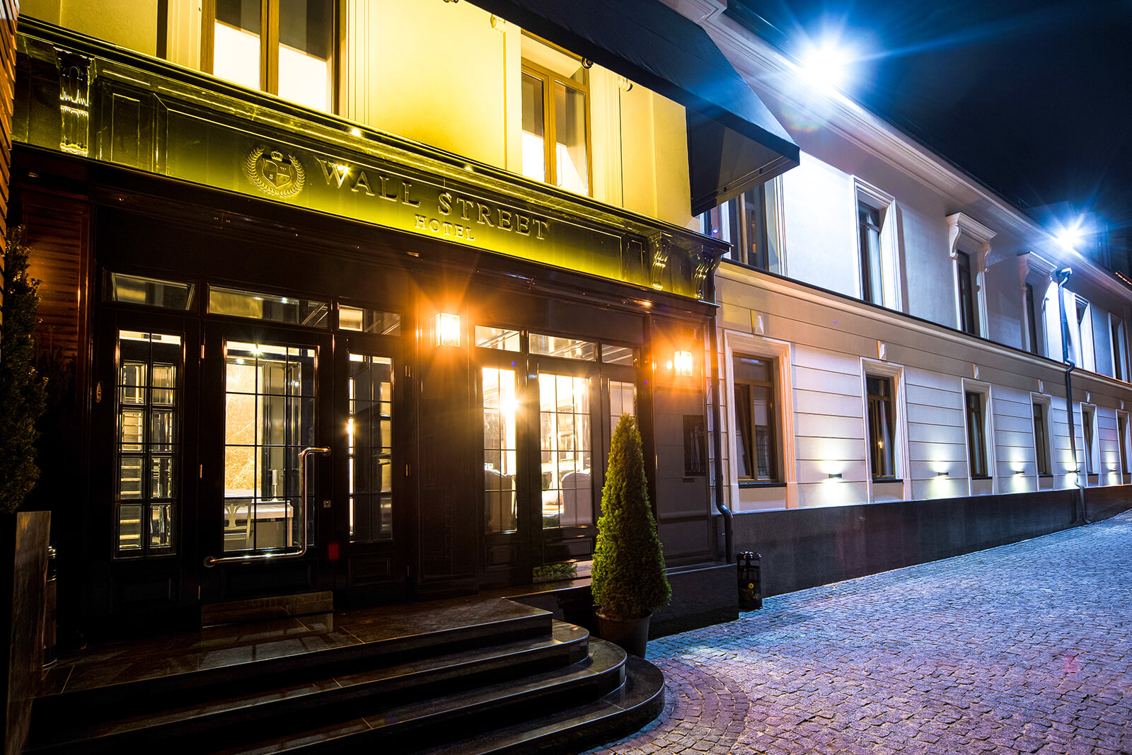 Wall Street Hotel