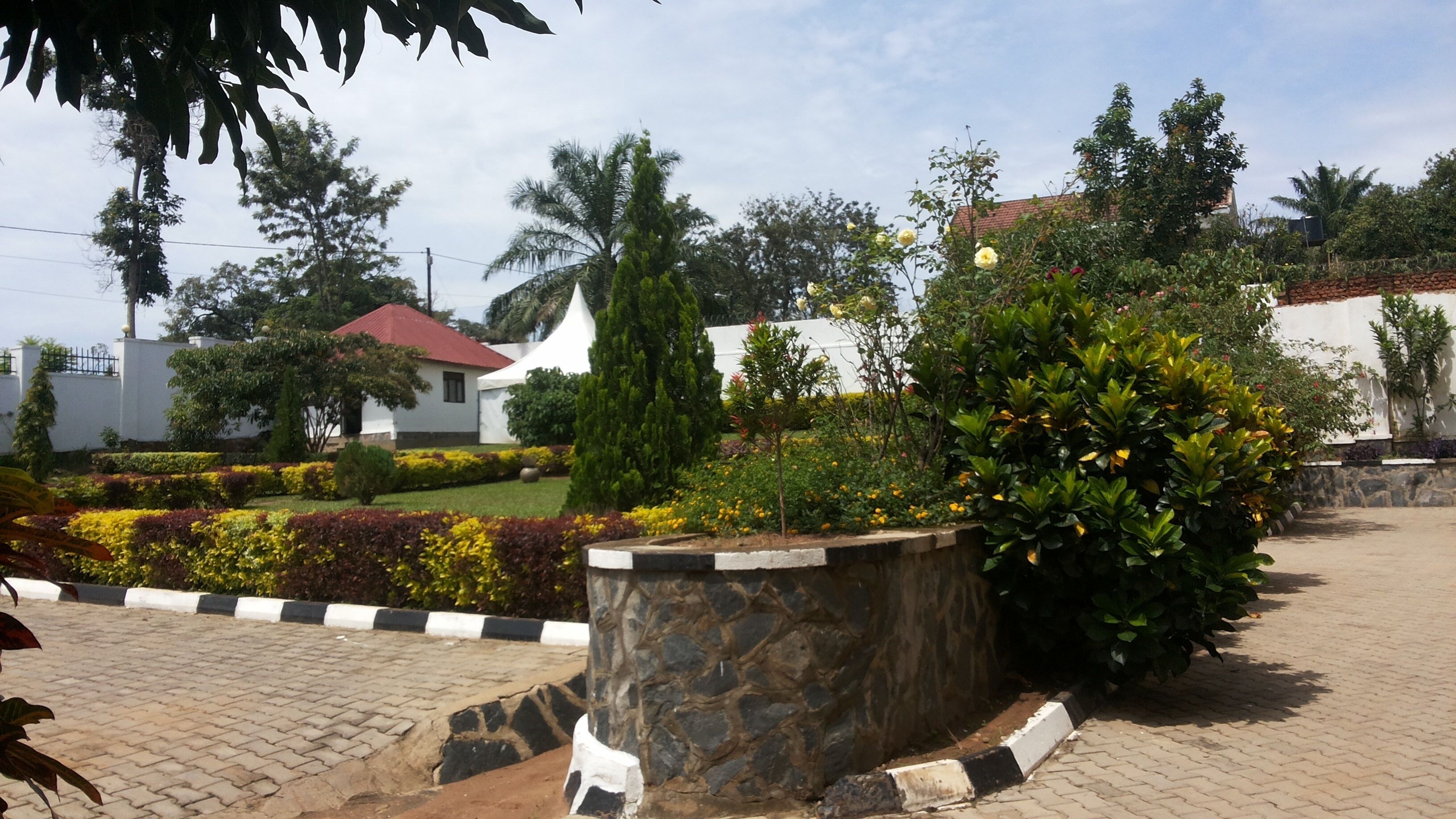 Rosevilla Hotel