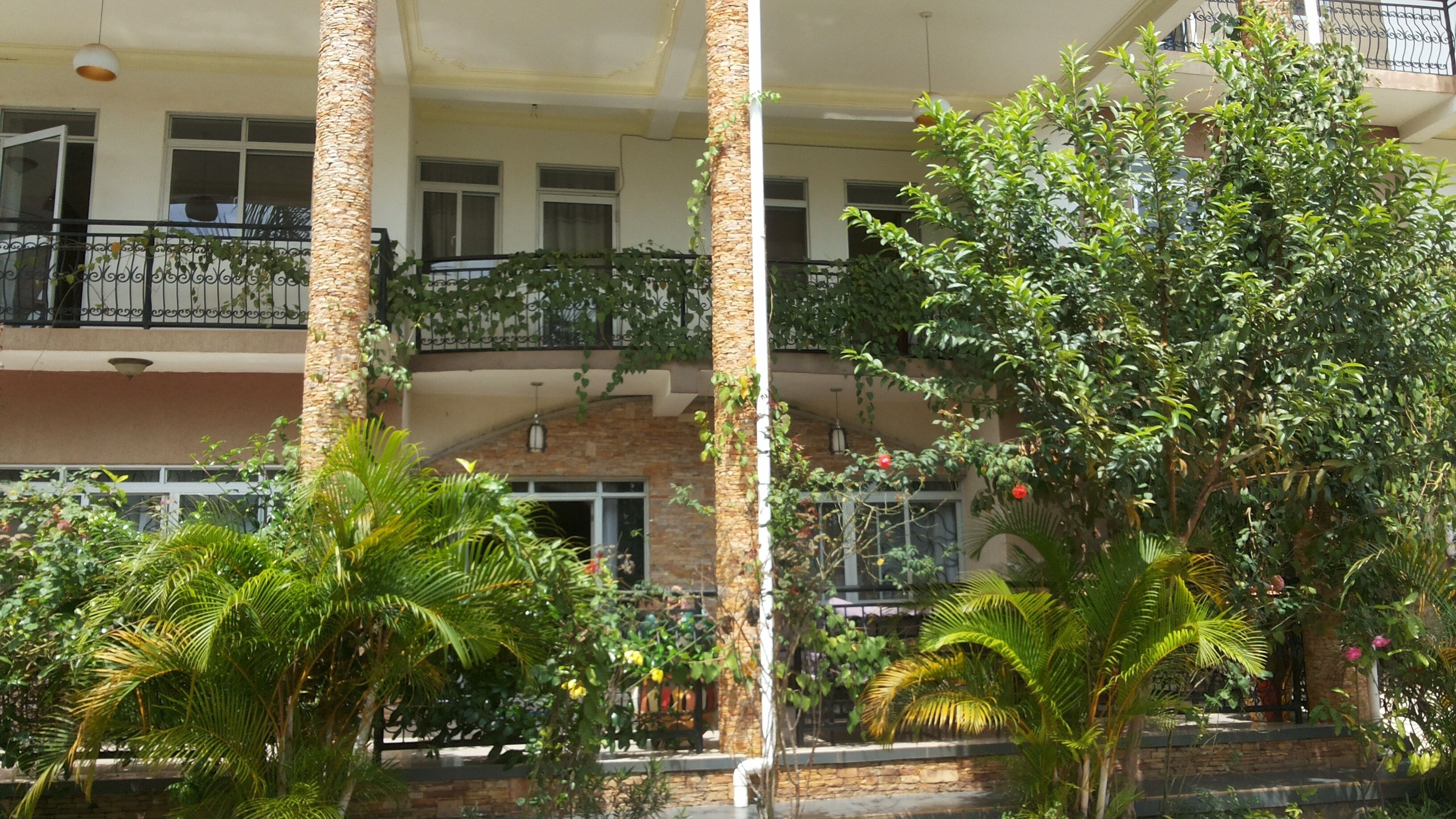 Rosevilla Hotel
