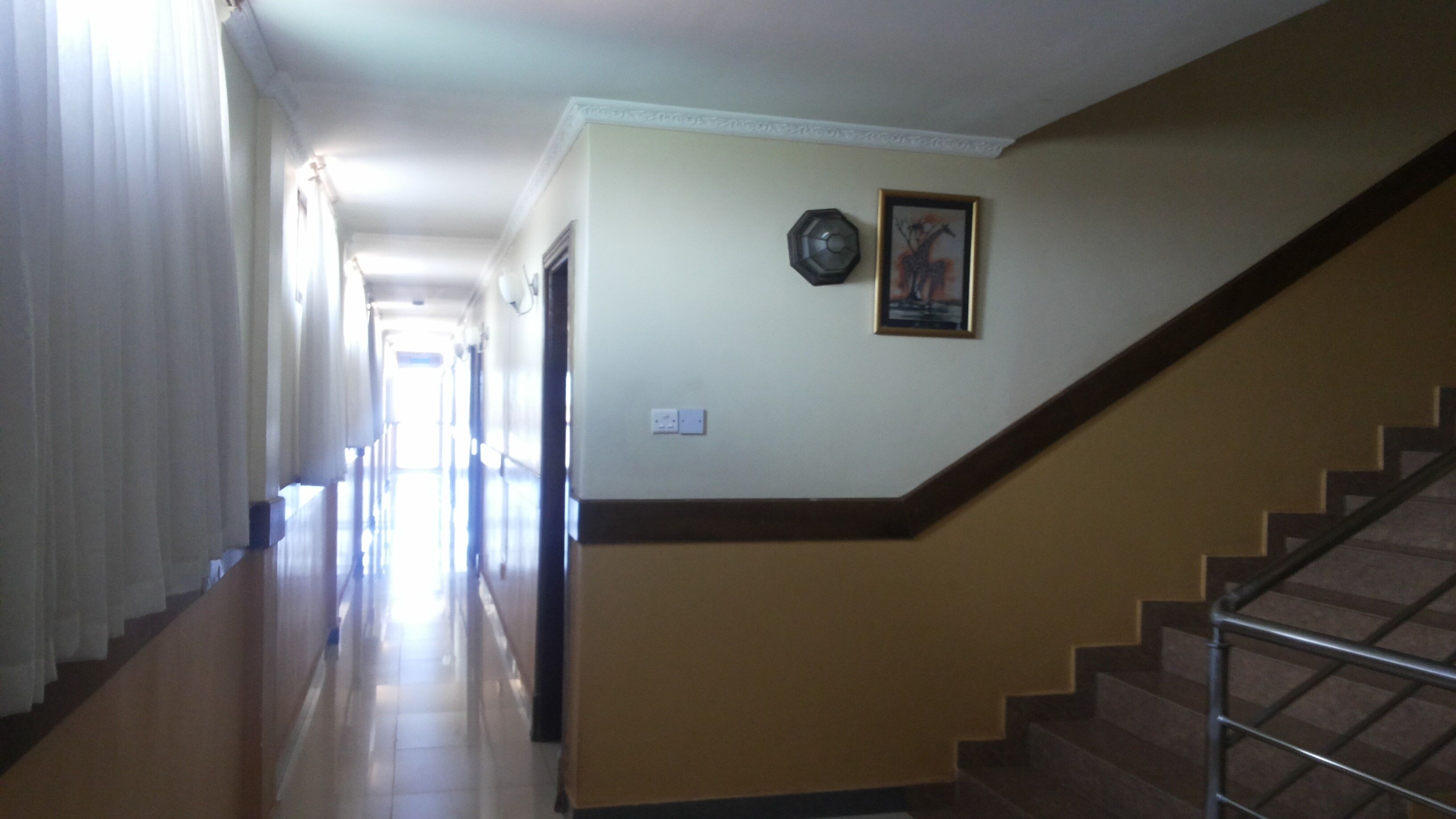 Palema Crown Hotel
