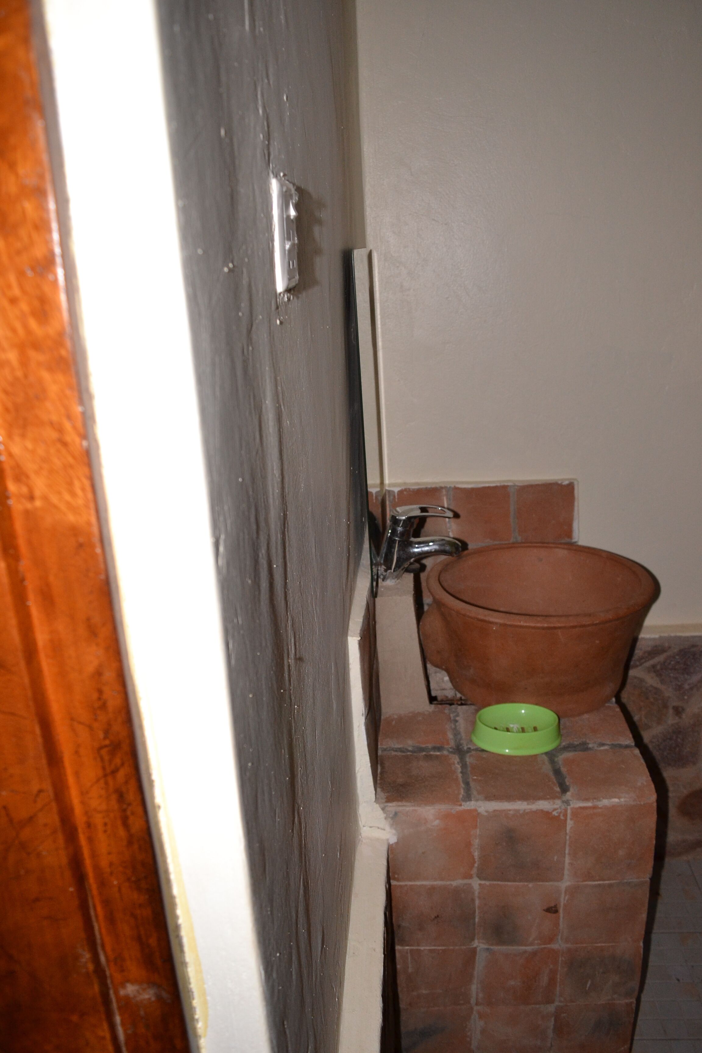 Bunyonyi Apple Farm Stay