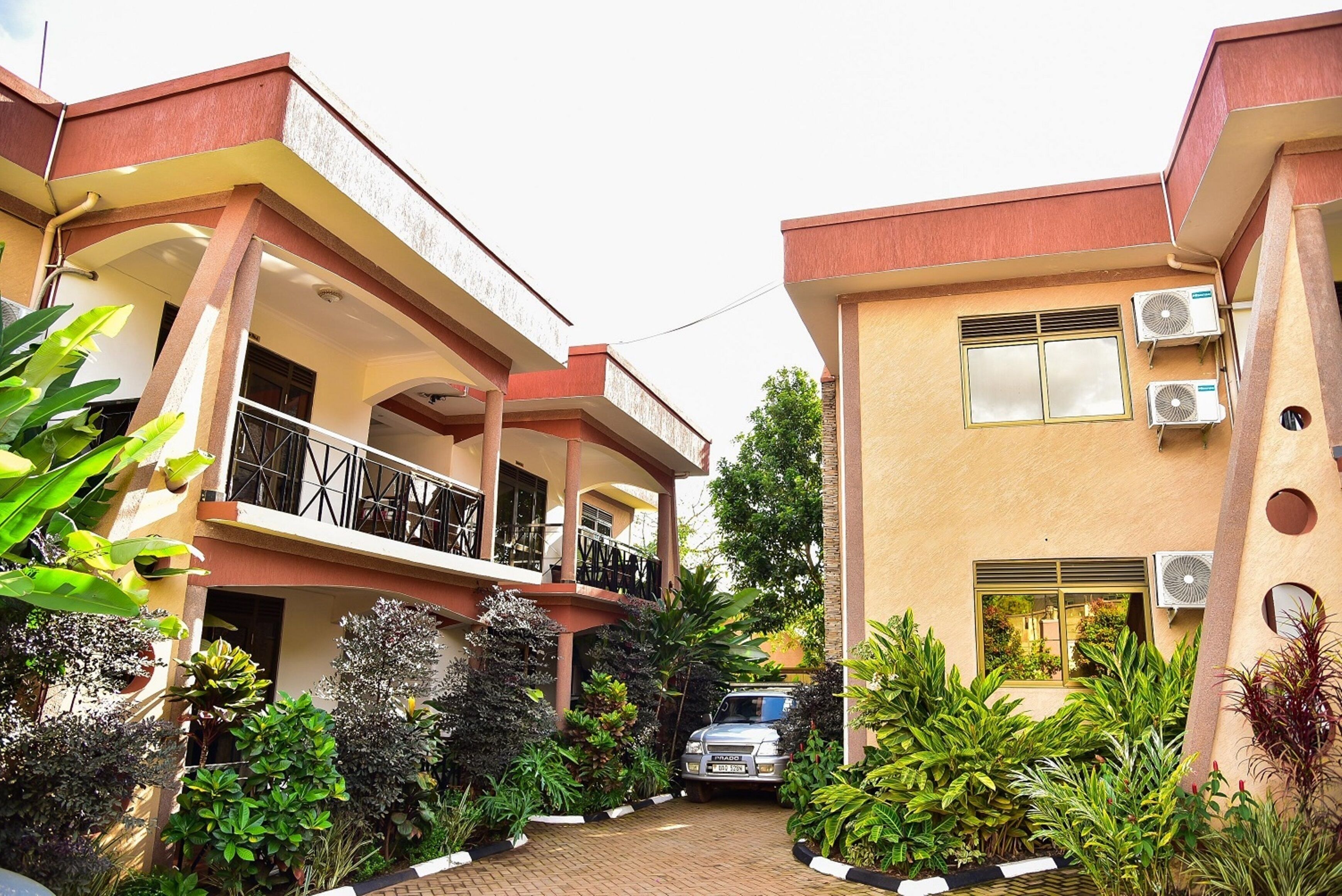 Four Vins Apartments