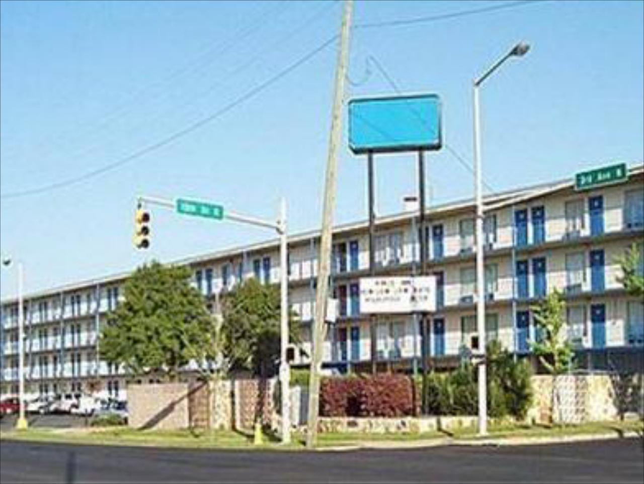 Knights Inn Civic Center/UAB