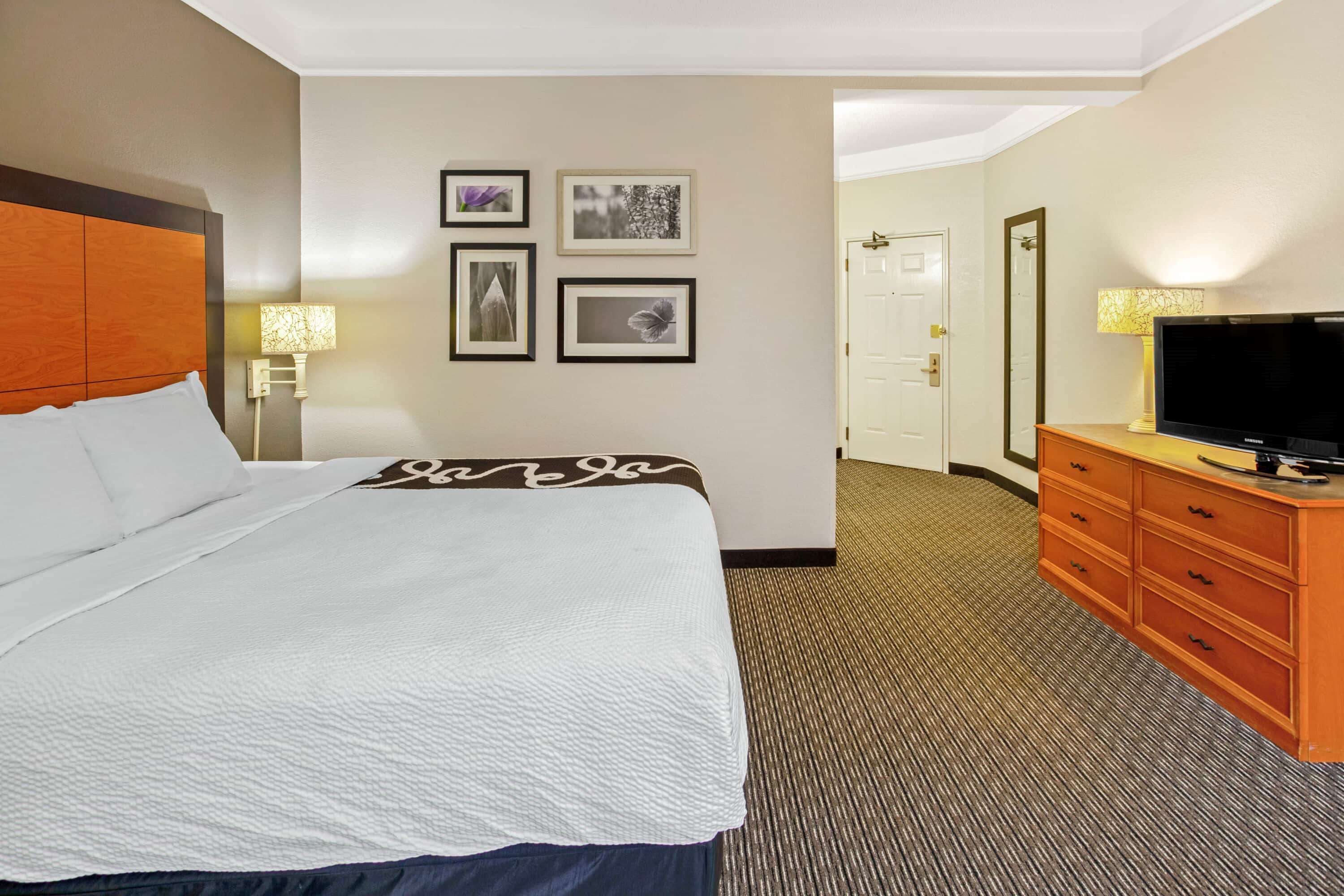 La Quinta Inn & Suites by Wyndham Birmingham Hoover