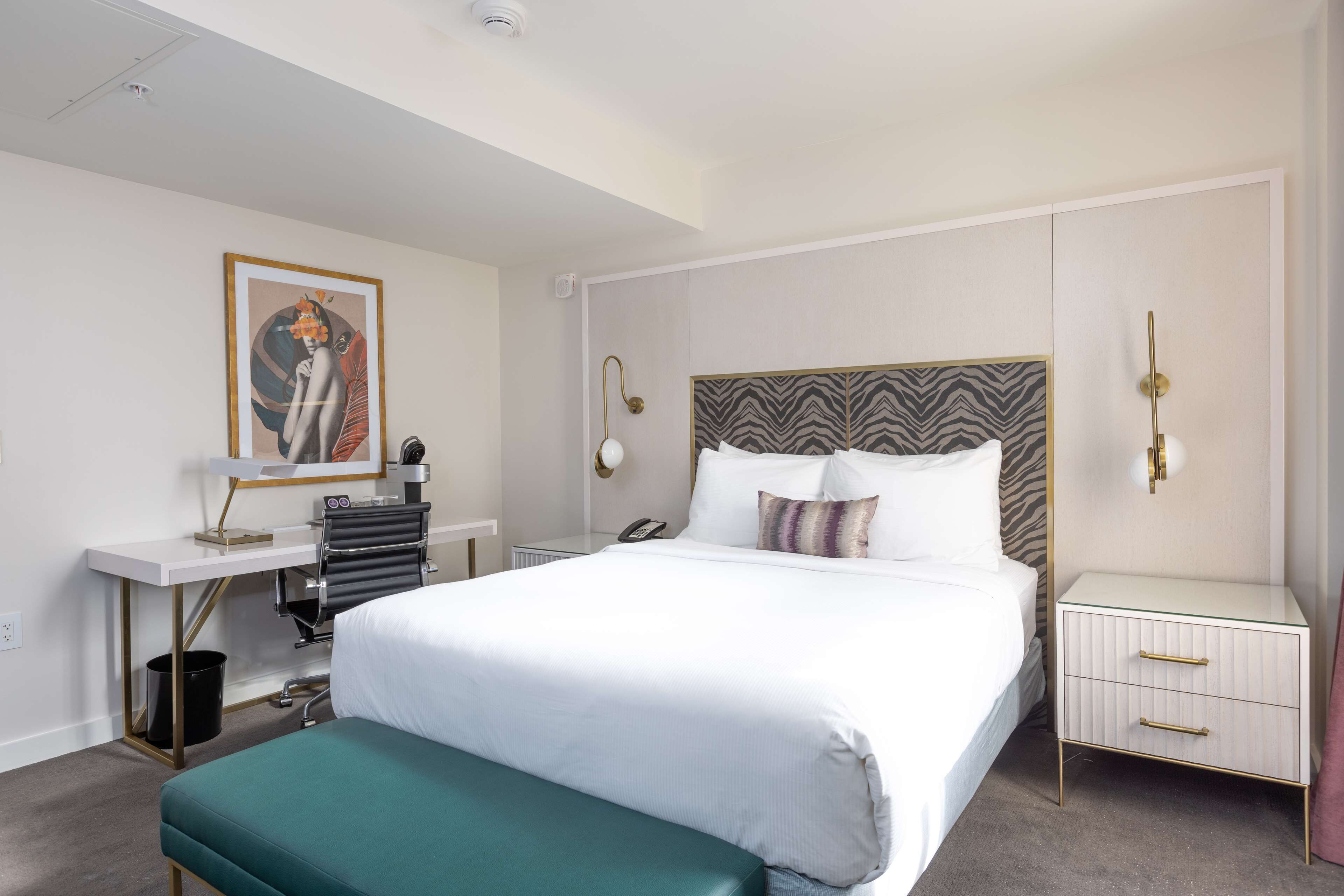 The Kelly Birmingham, Tapestry Collection by Hilton