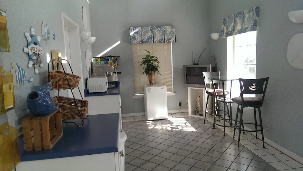Key West Inn Boaz