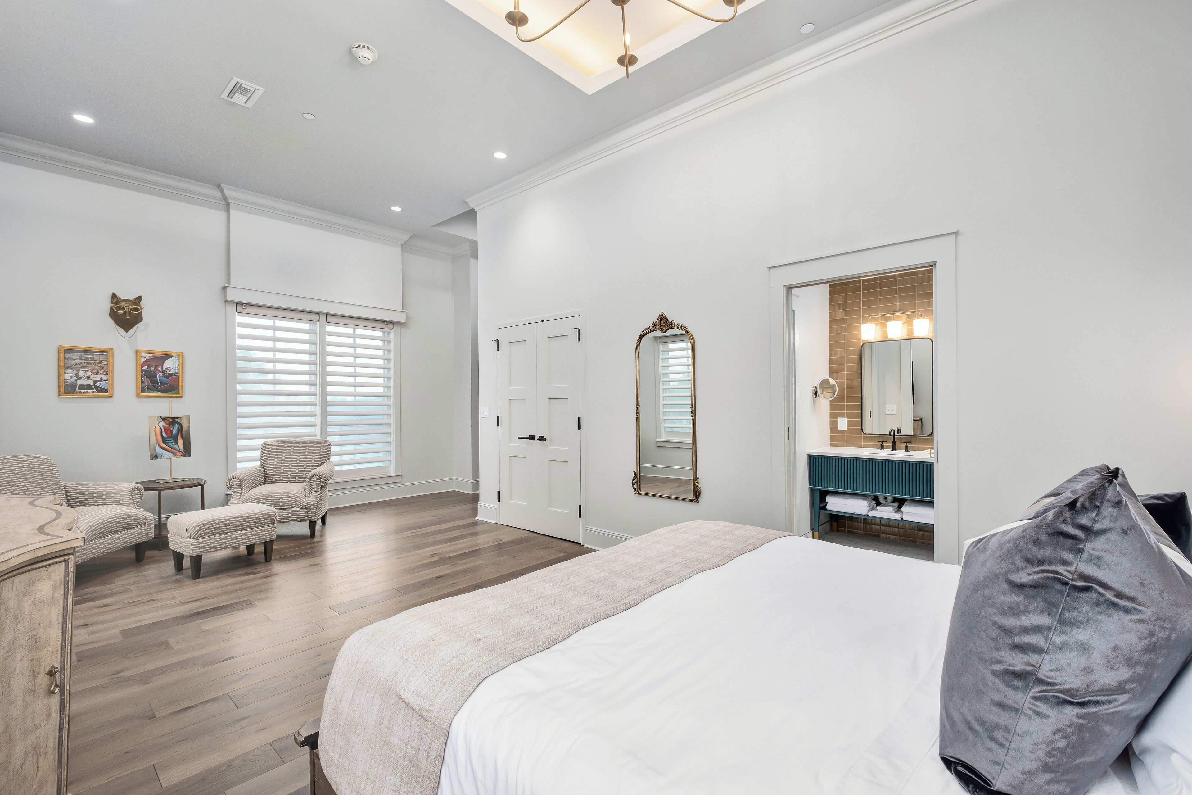 The Flying Fifty Hotel