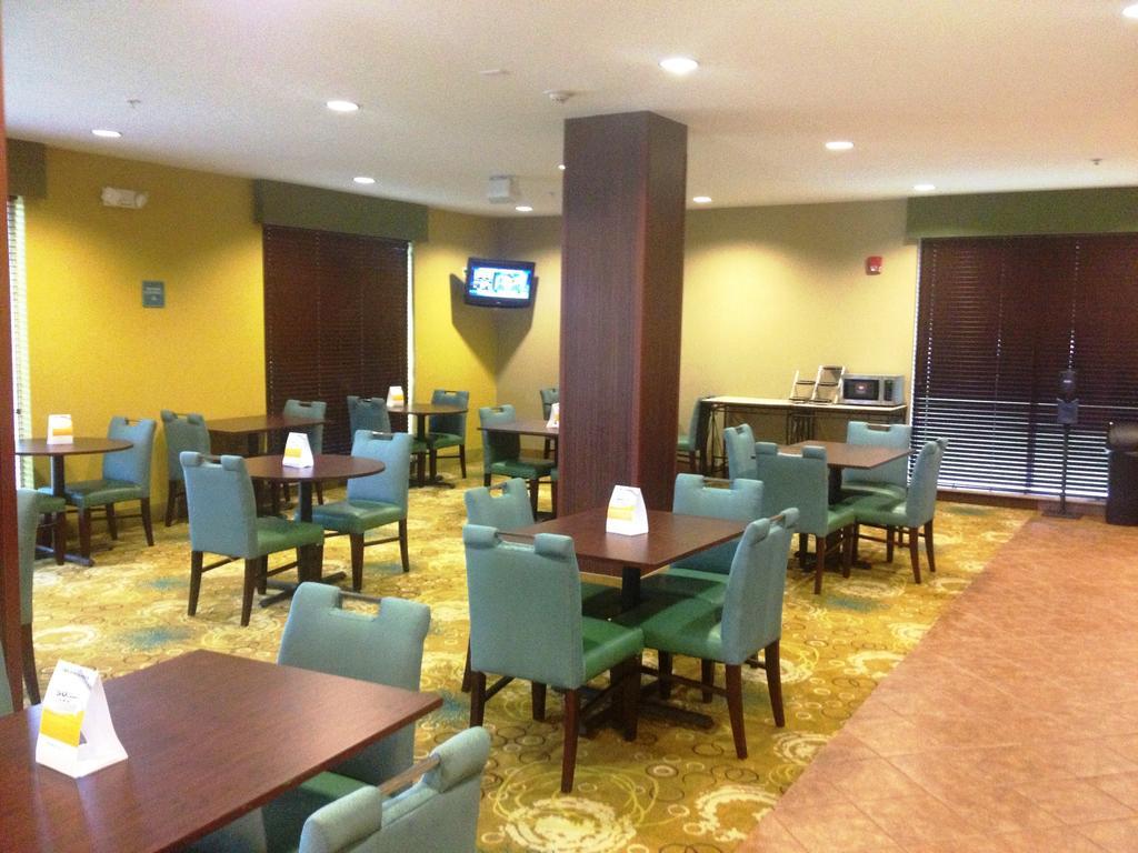 Best Western Dothan Inn & Suites