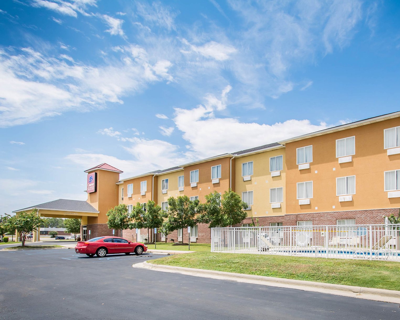 Best Western Dothan Inn & Suites