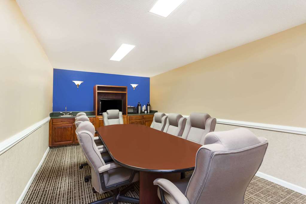 Baymont by Wyndham Florence/Muscle Shoals