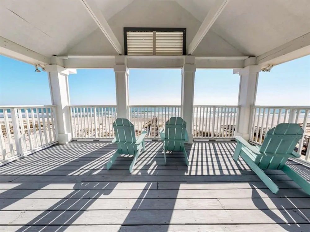 C-glass by Meyer Vacation Rentals