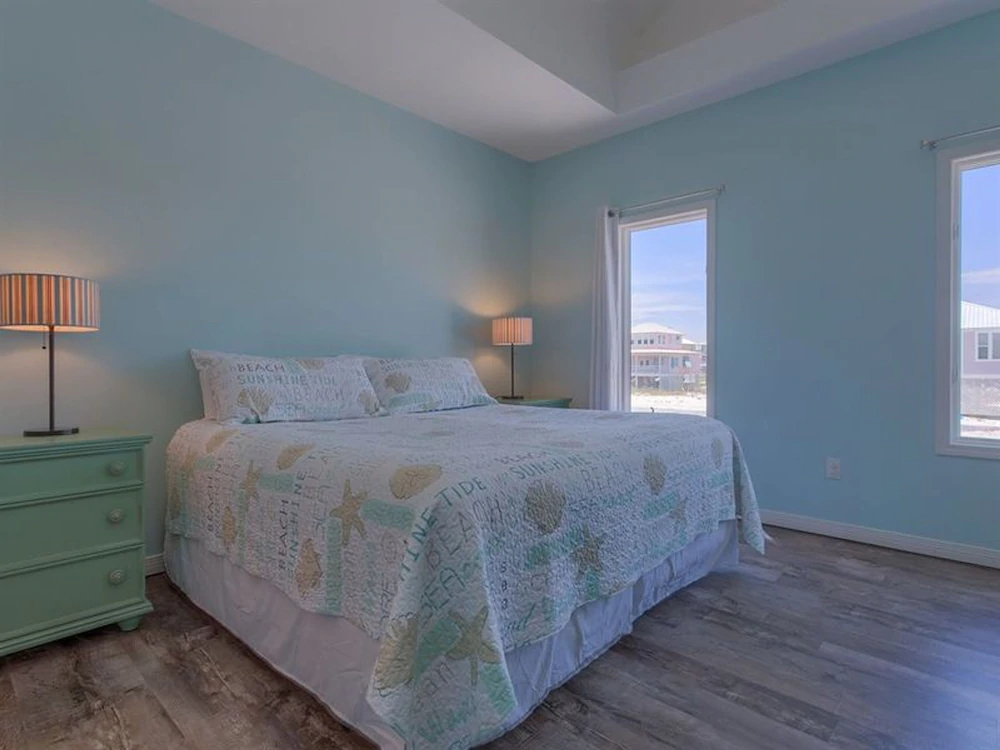 C-glass by Meyer Vacation Rentals