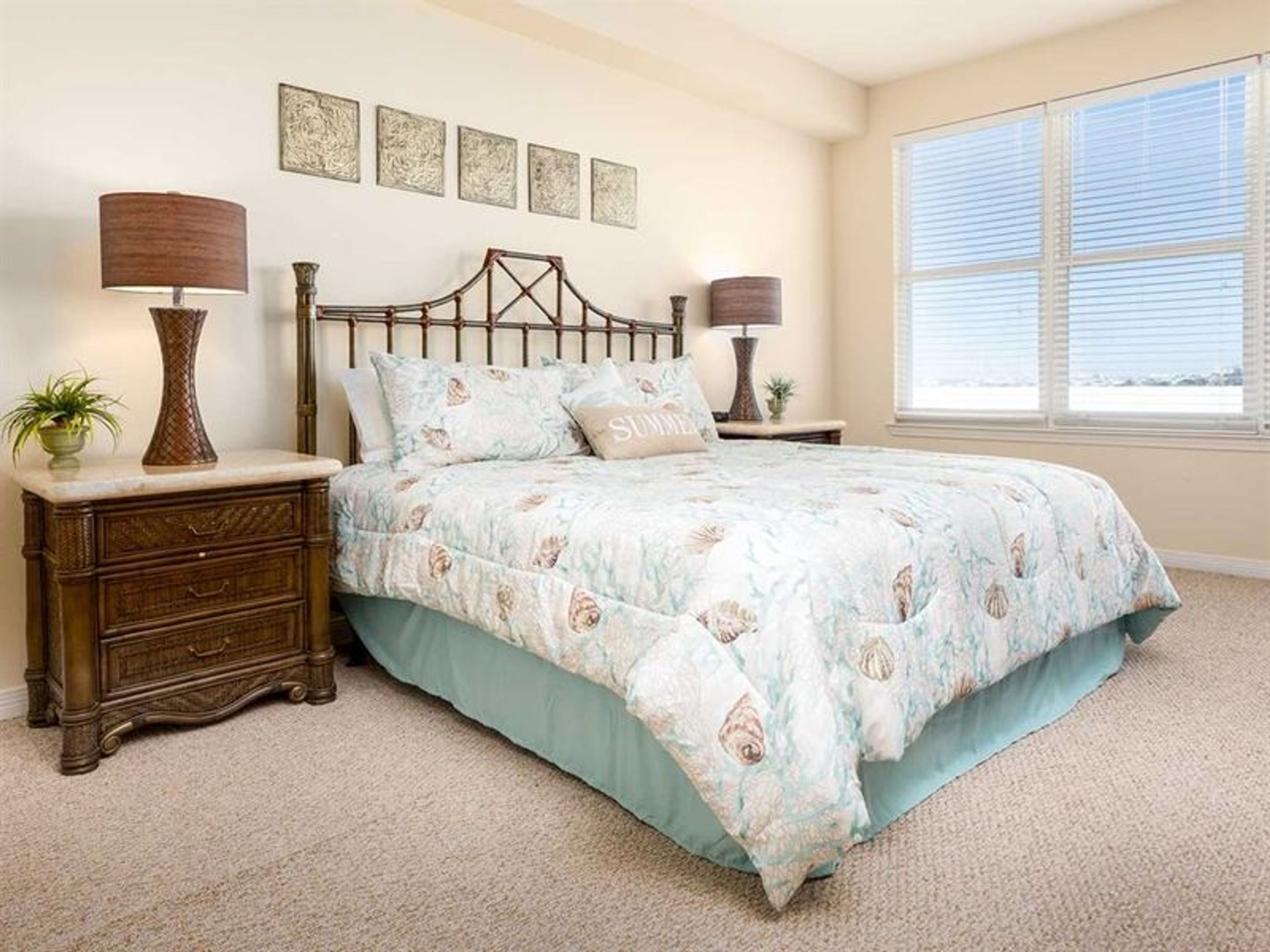 Navy Cove Harbor by Vacasa