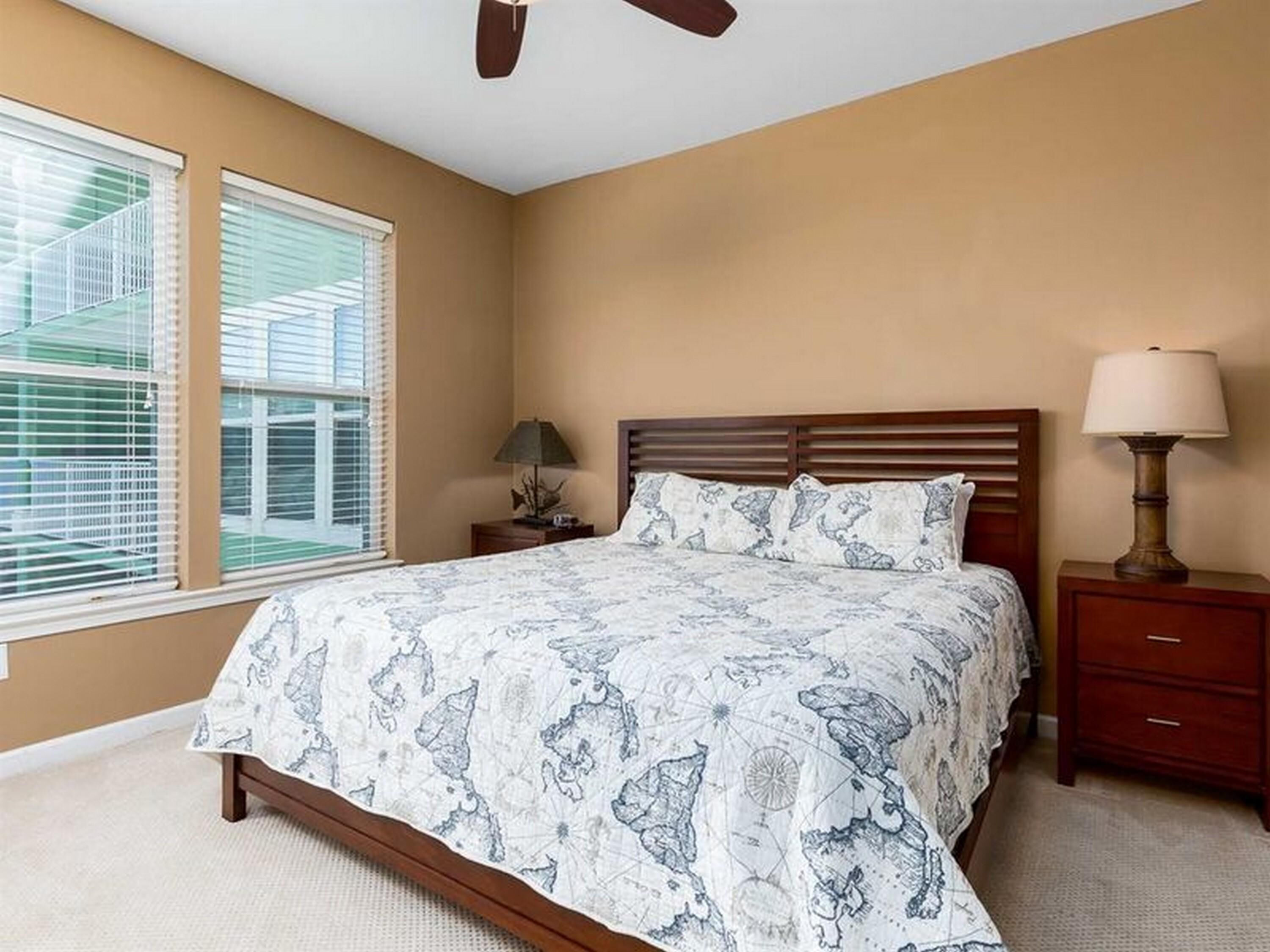 Navy Cove Harbor by Vacasa