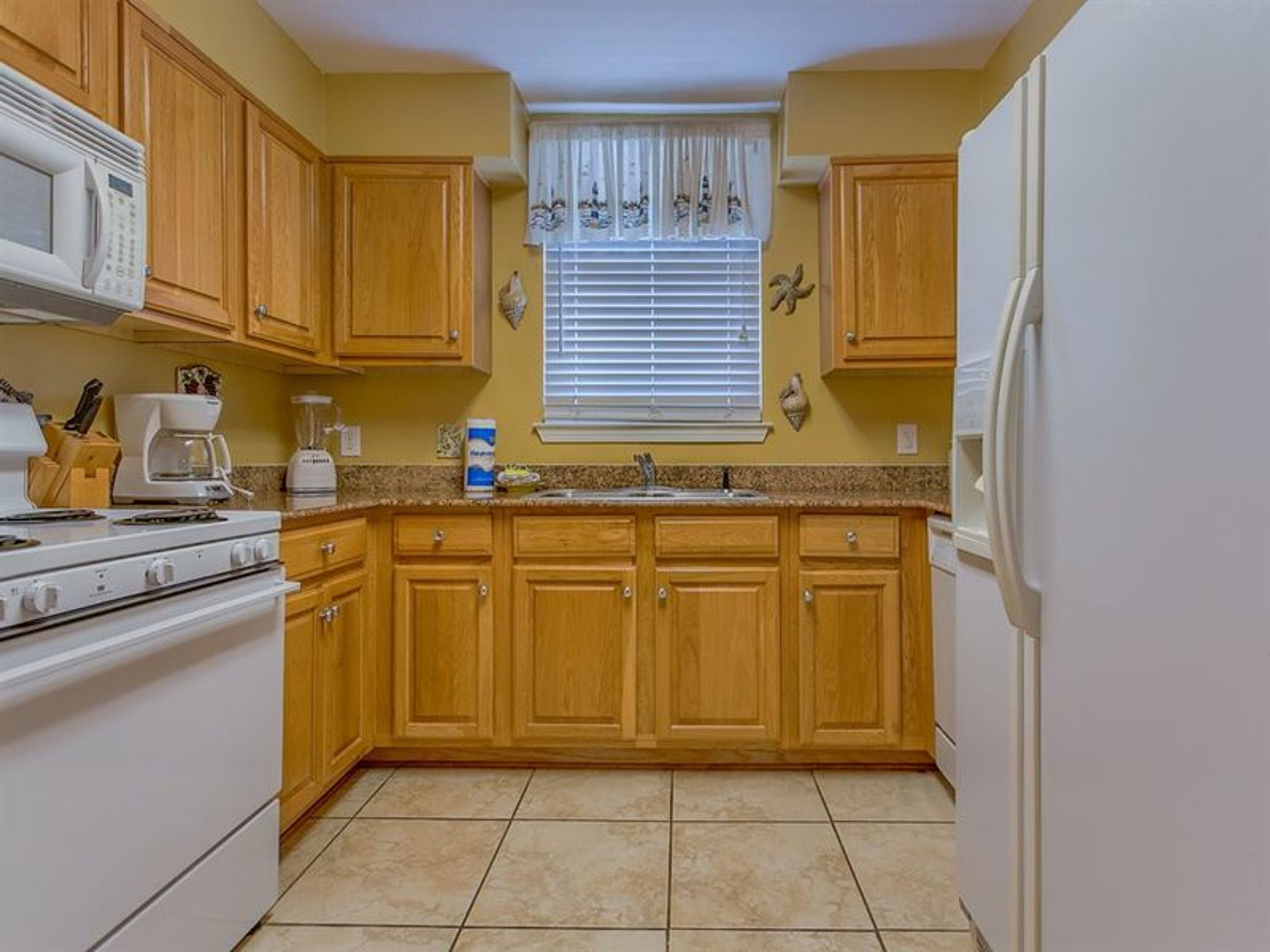 Navy Cove Harbor by Vacasa