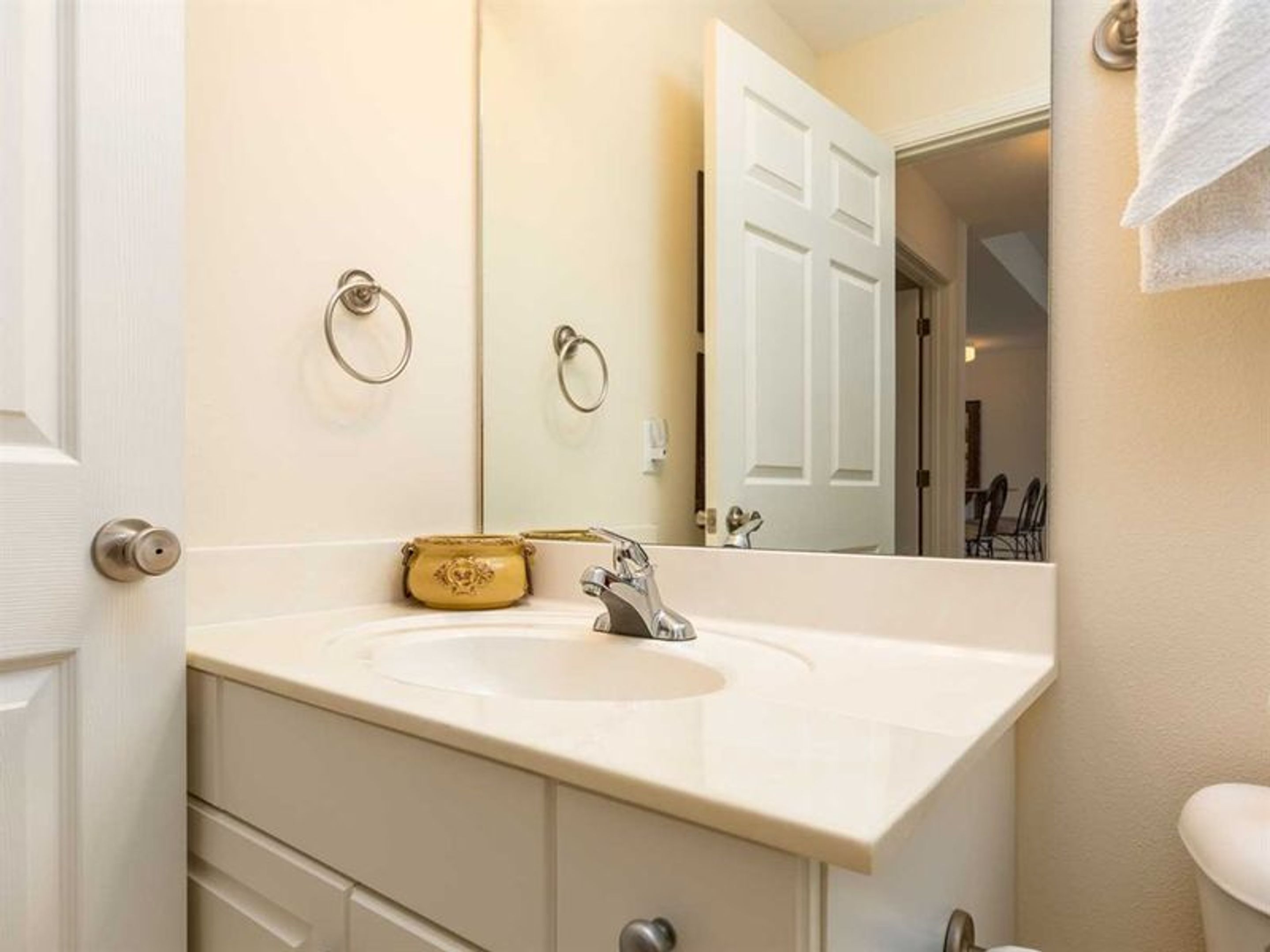 Navy Cove Harbor by Vacasa