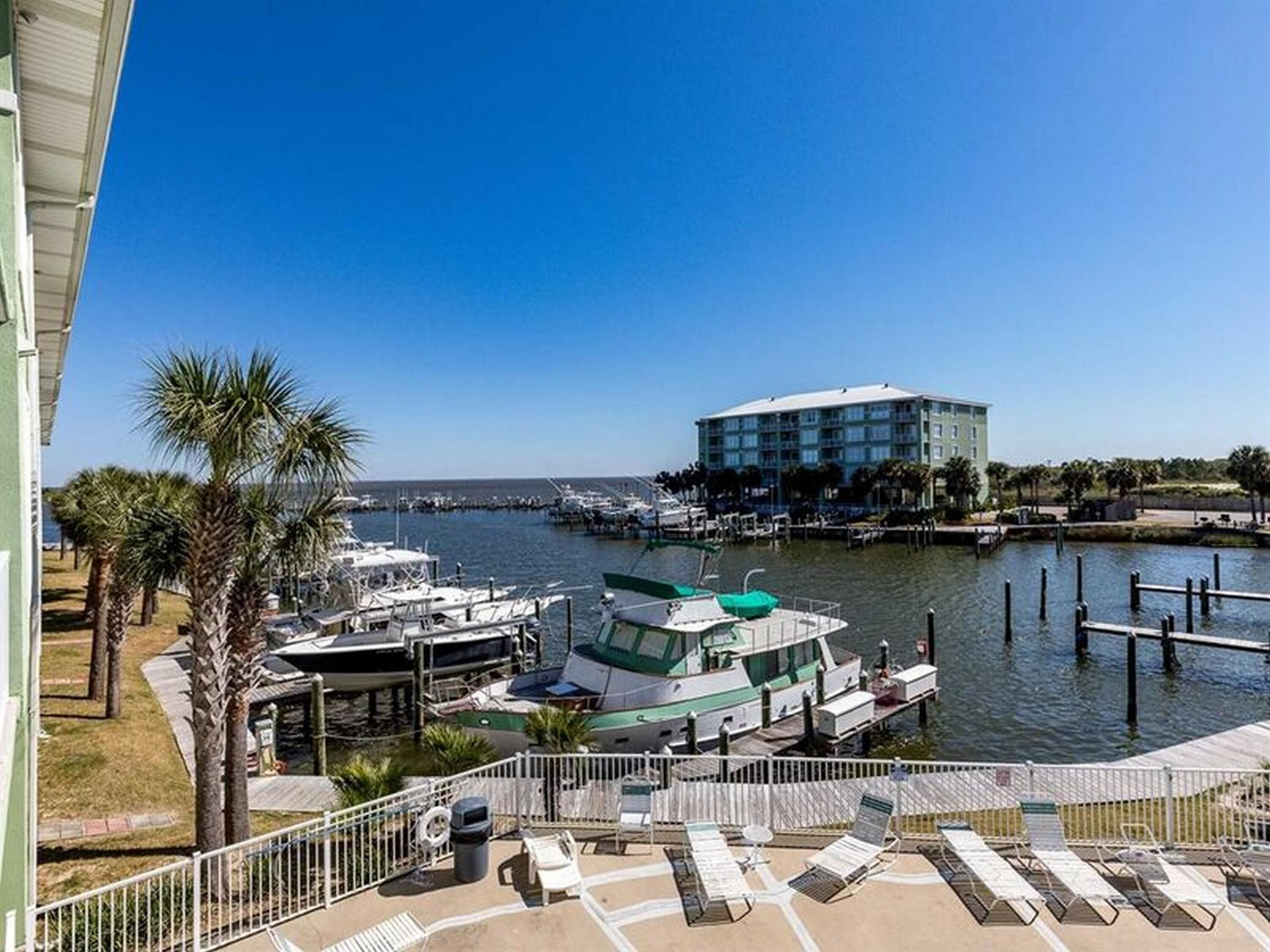 Navy Cove Harbor by Vacasa