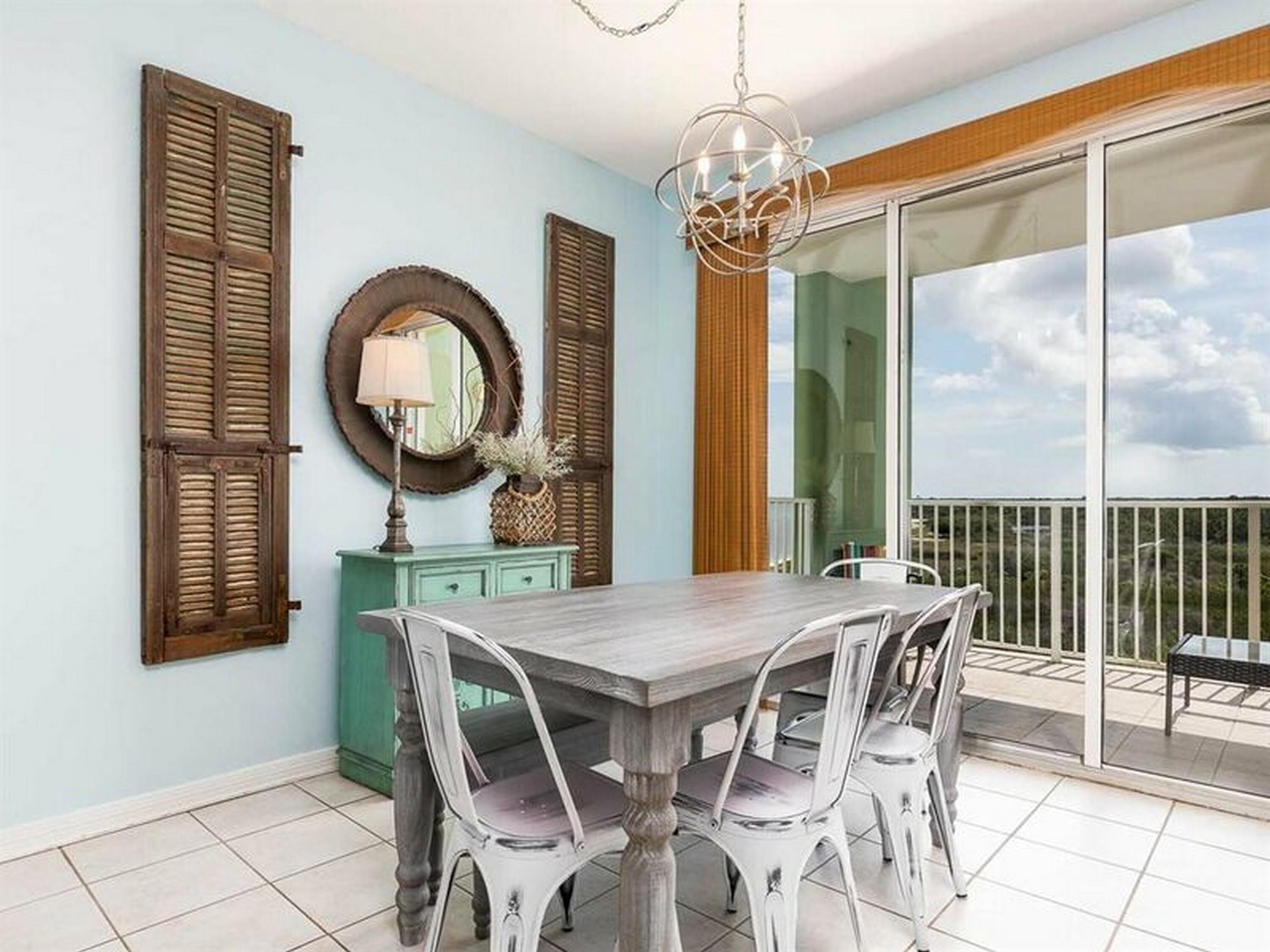 Navy Cove Harbor by Vacasa