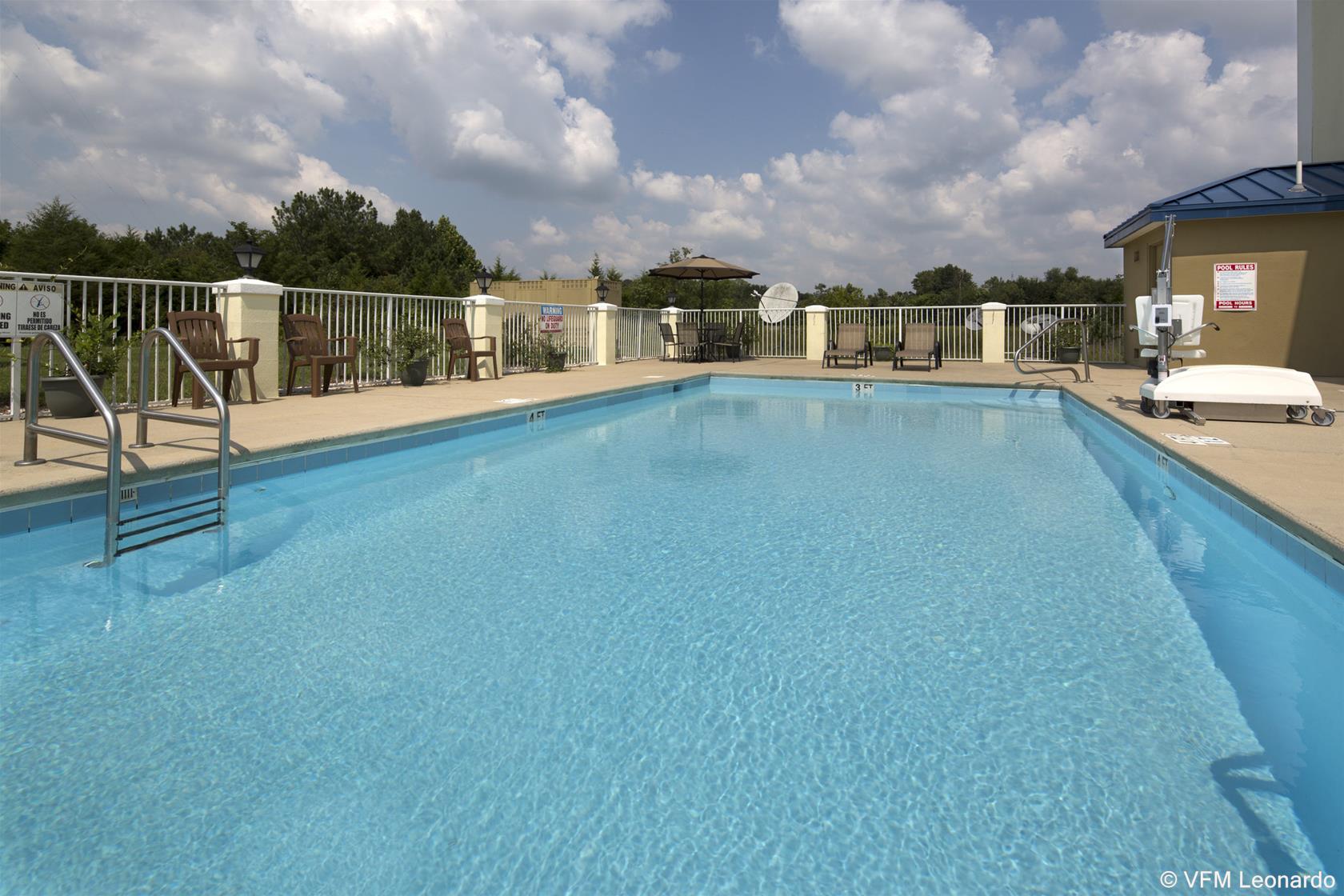 Holiday Inn Express & Suites Fort Payne