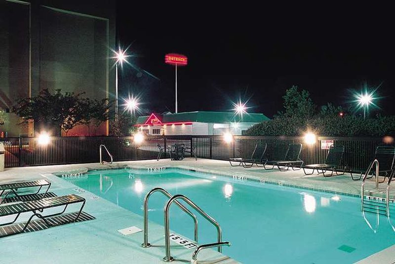 Hampton Inn and Suites Fultondale Birmingham I 65