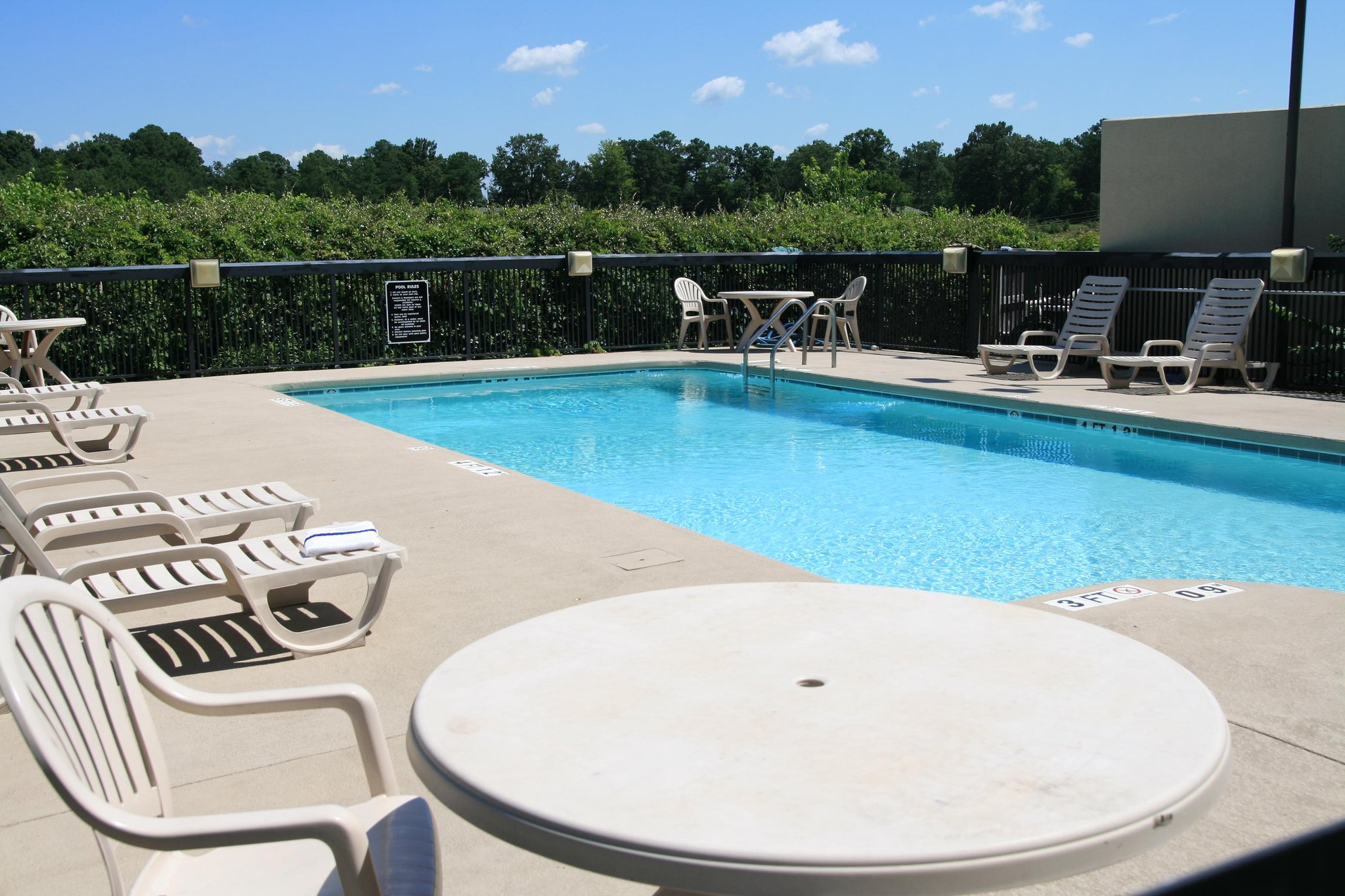 Hampton Inn and Suites Fultondale Birmingham I 65