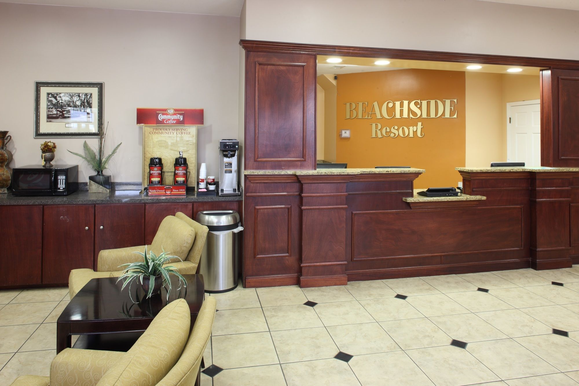 Beachside Resort Hotel