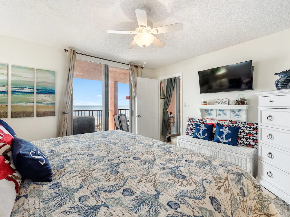 Buena Vista by RedAwning