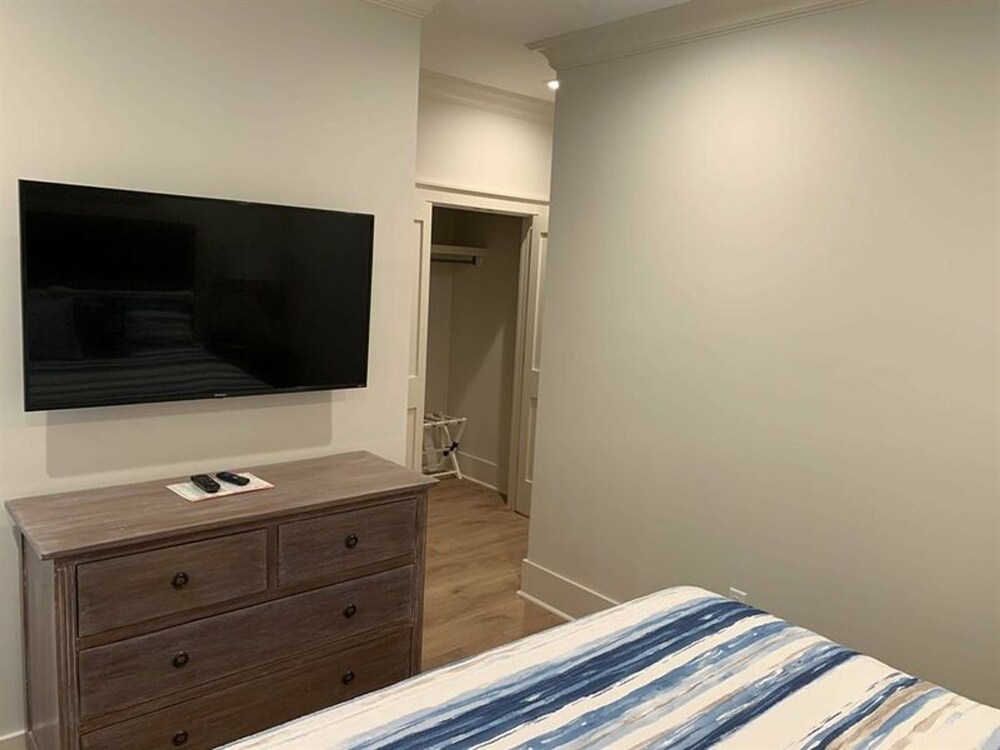 Captain's Landing by Meyer Vacation Rentals