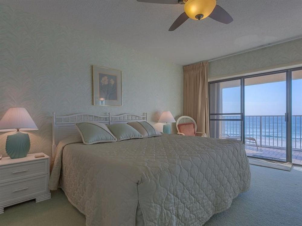 Casa Del Sol by Meyer Vacation Rentals
