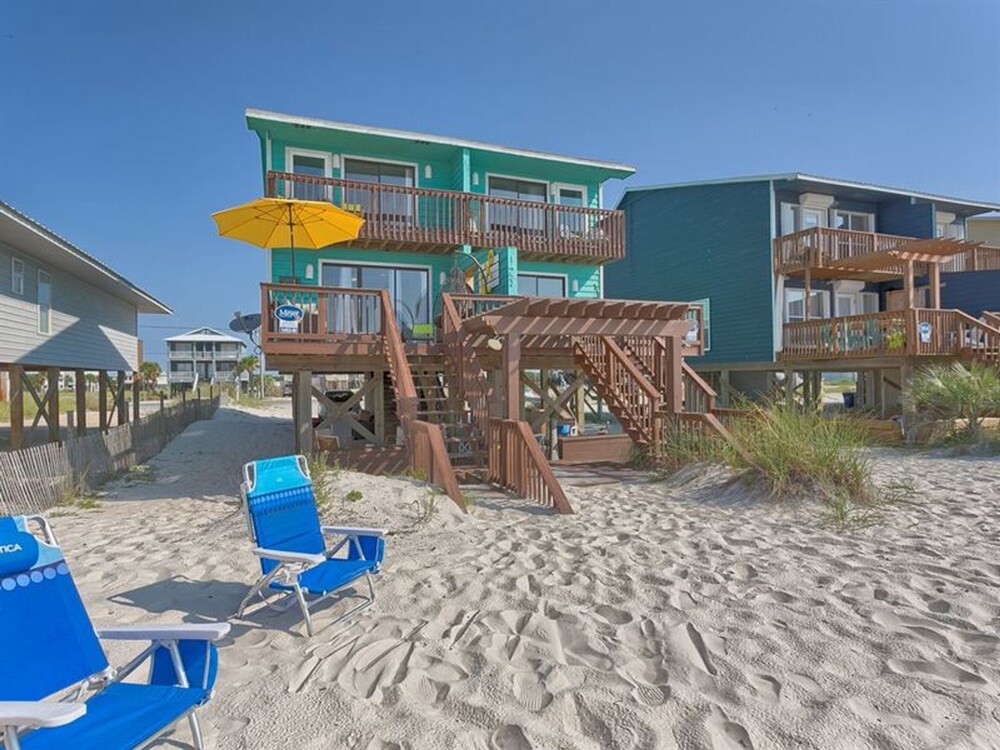 Coastal Calm by Meyer Vacation Rentals