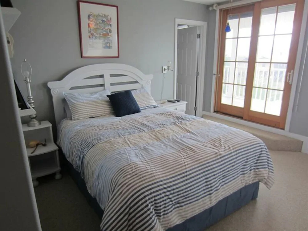 Coastal Dream by Meyer Vacation Rentals