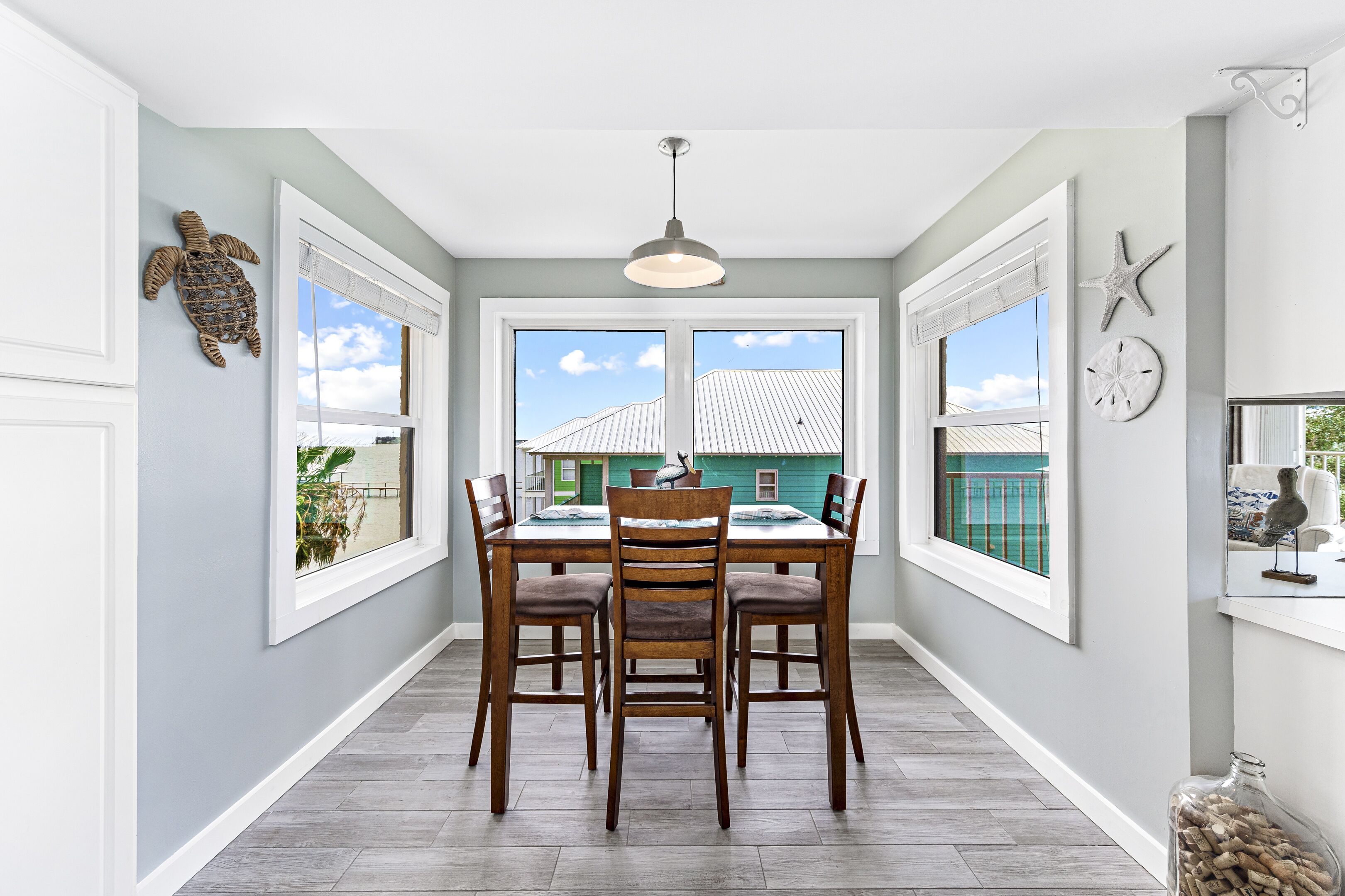 Compass Point Condominium