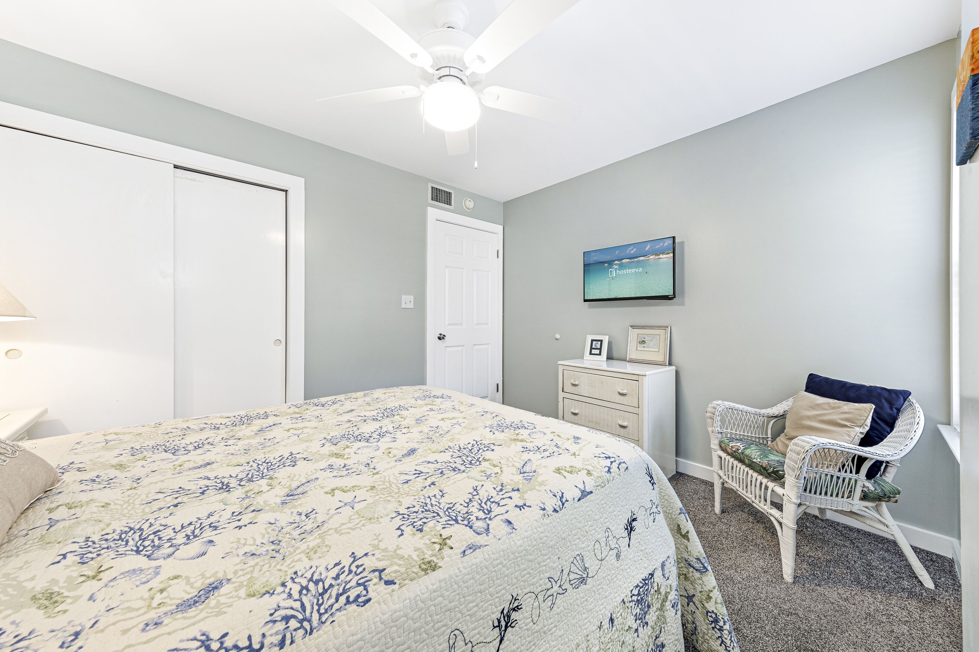 Compass Point Condominium