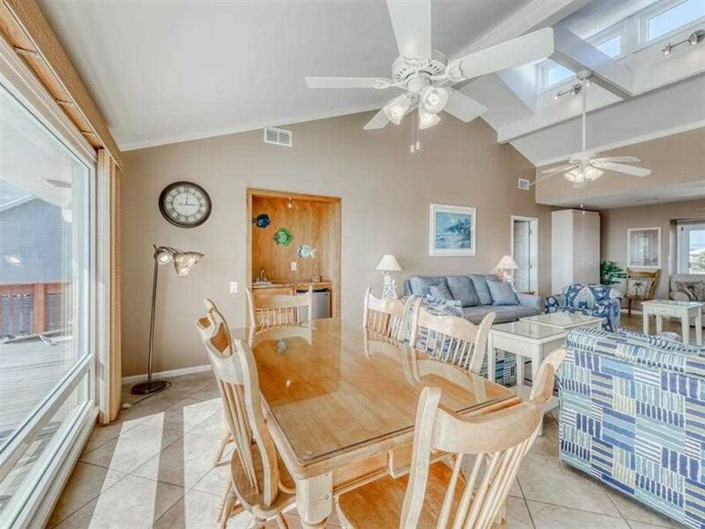 Crosswind Landing by Vacasa