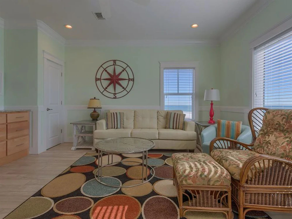 Emerald by Meyer Vacation Rentals