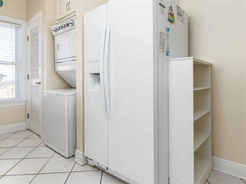 Fort Fun West by Meyer Vacation Rentals