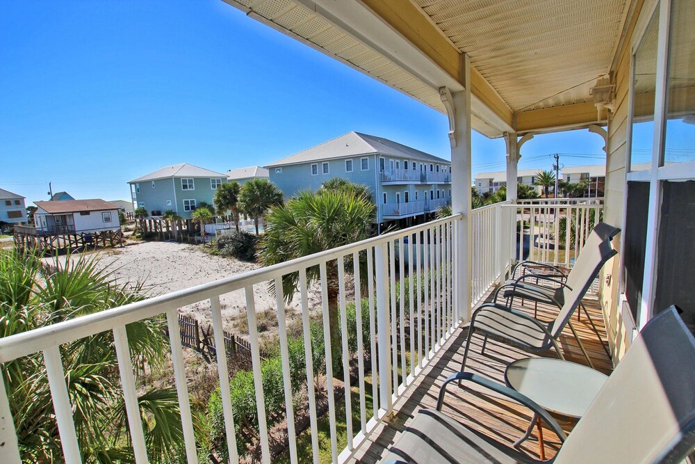 Four C's by Youngs Suncoast