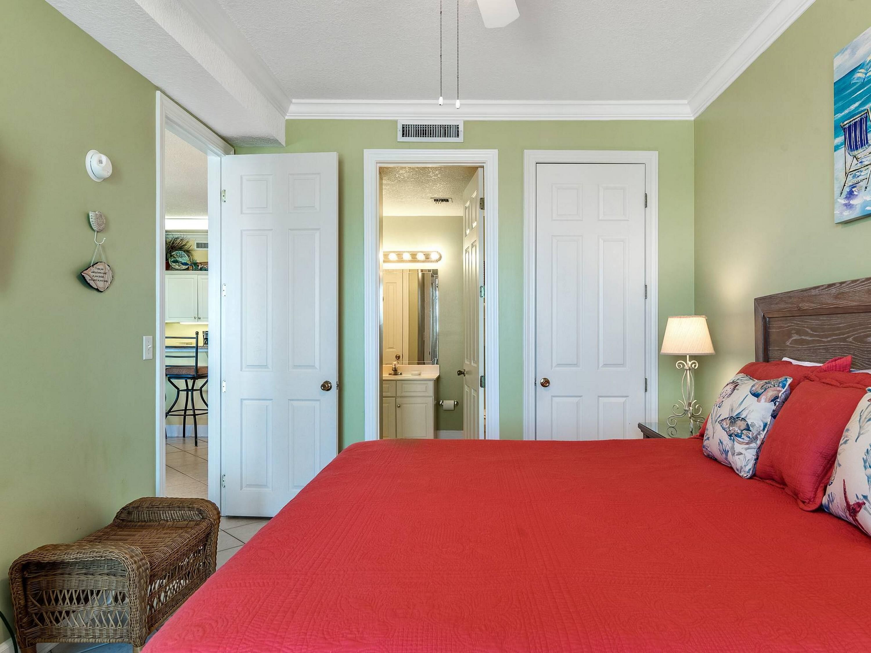 Island Royale by Bender Vacation Rentals