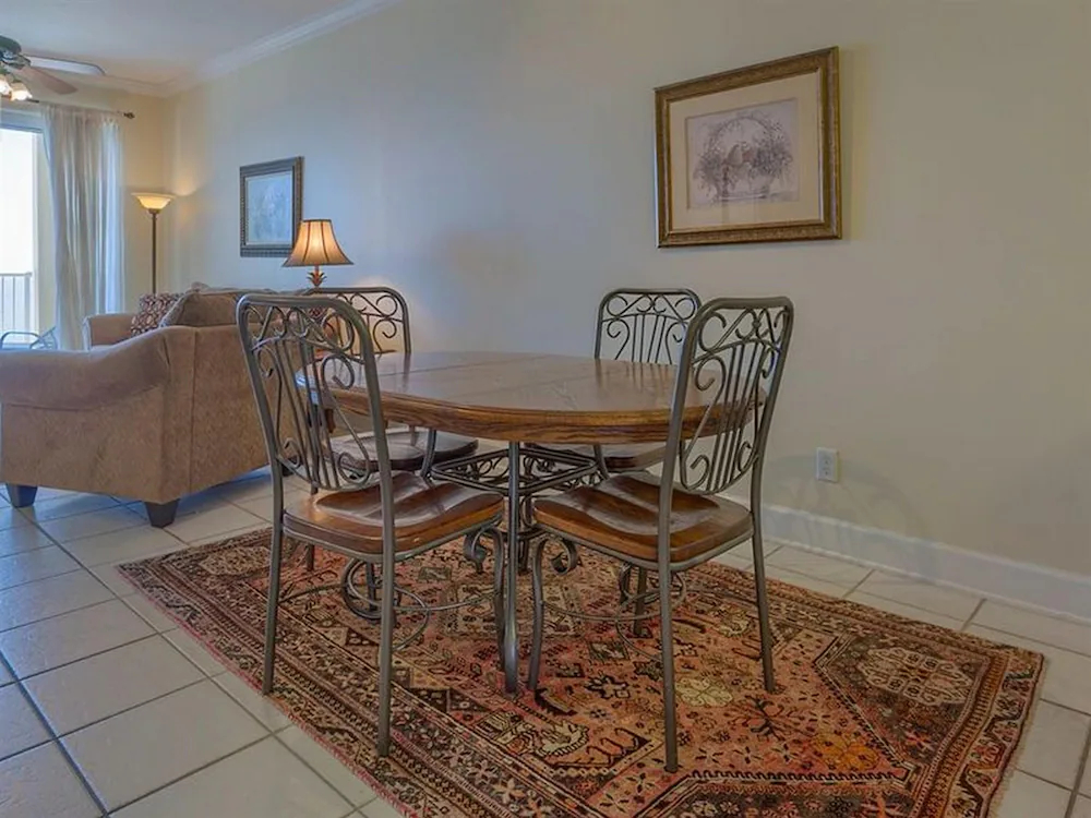 Island Royale by Vacasa