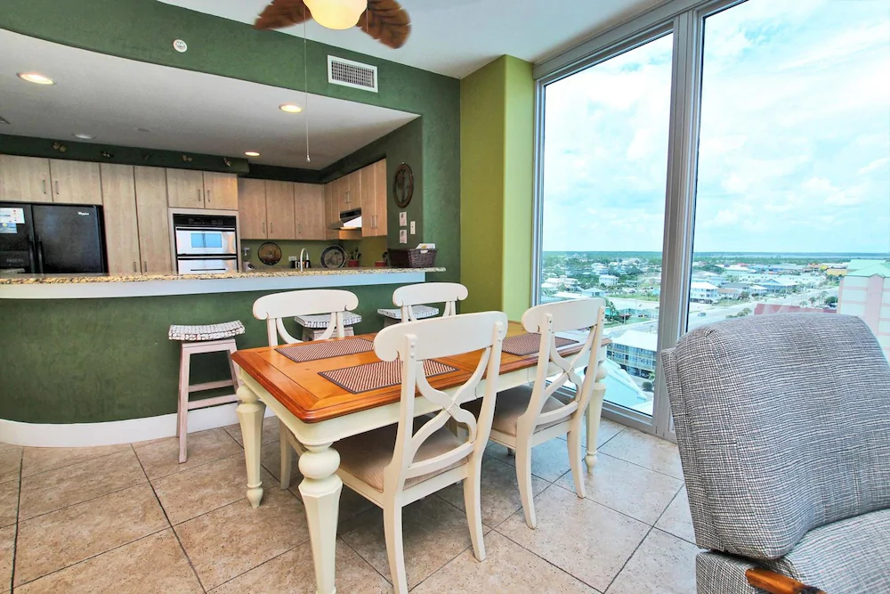 Island Tower by Youngs Suncoast