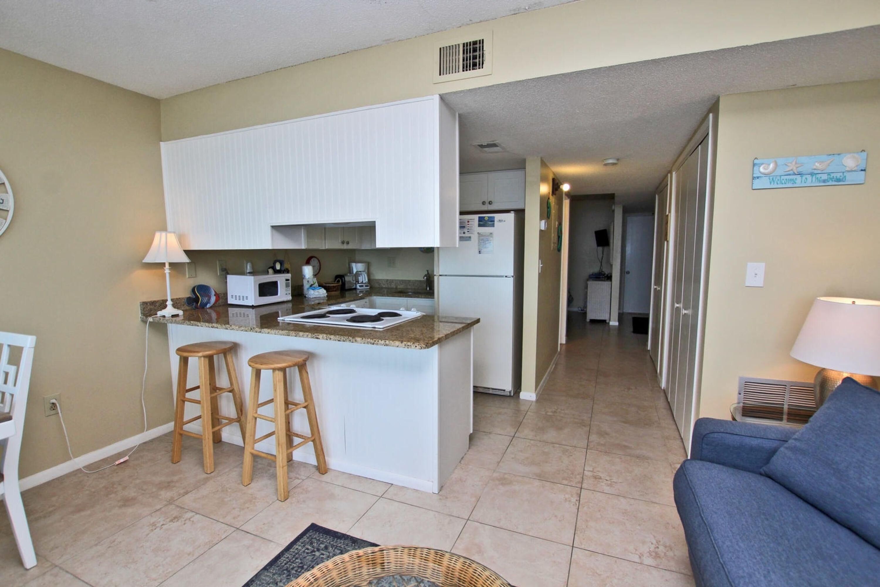 Island Winds West by Youngs Suncoast