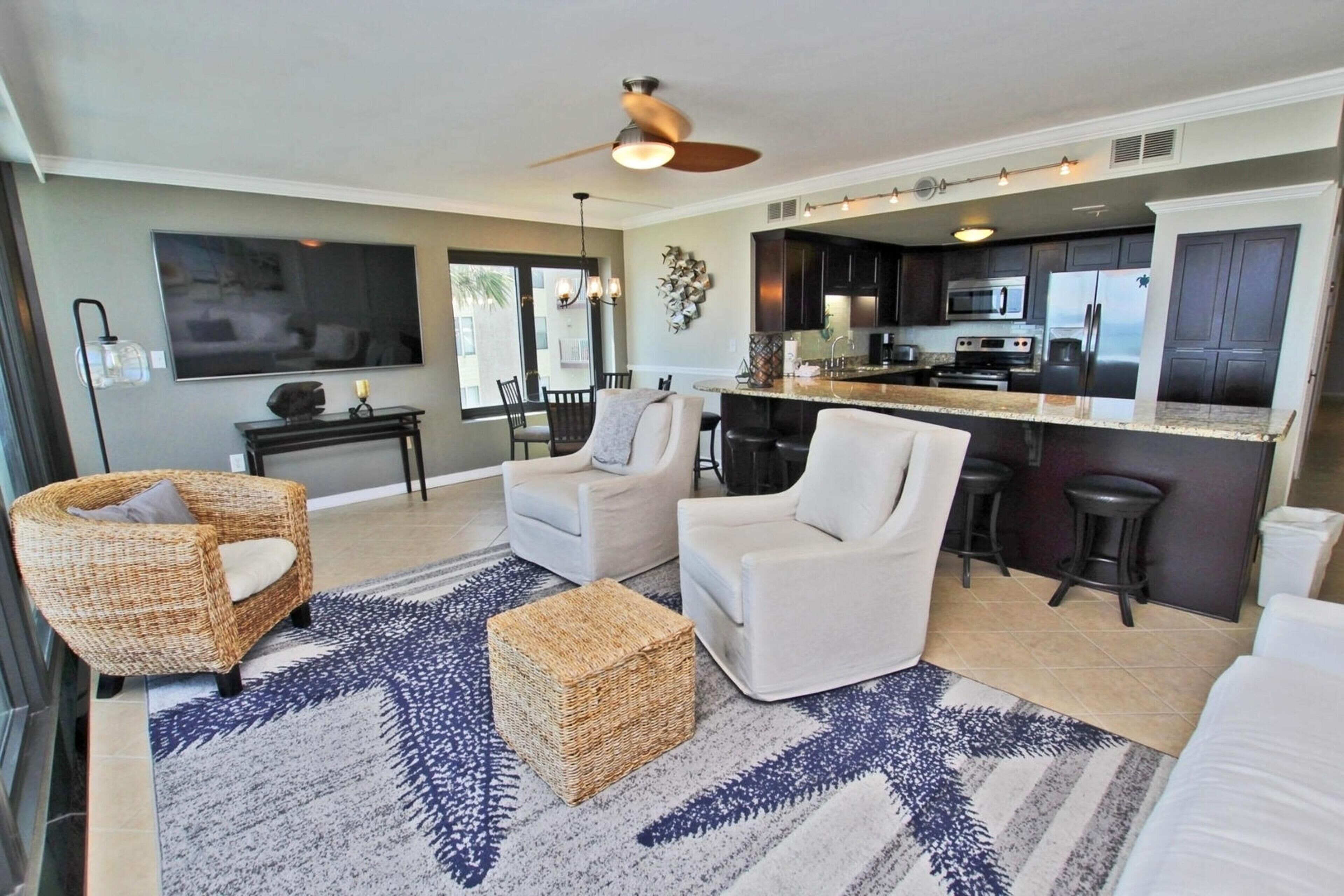 Island Winds West by Youngs Suncoast
