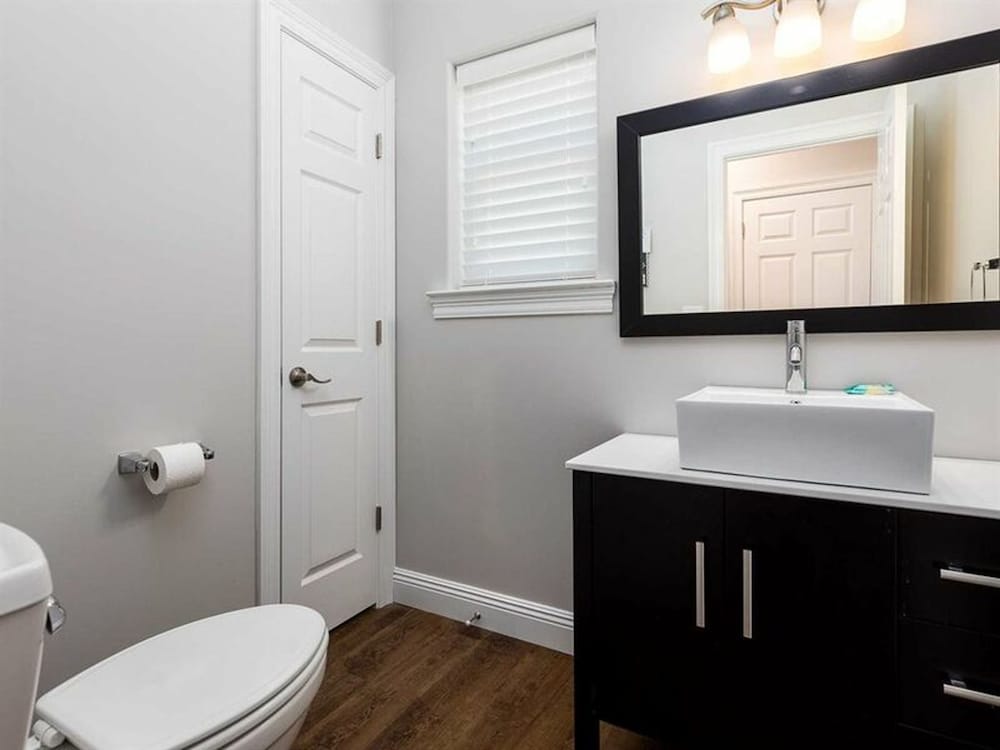 Just Nuts Too by Meyer Vacation Rentals