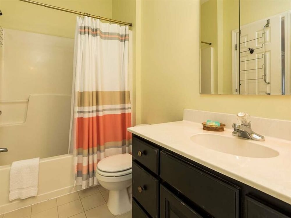 Laguna Azul by Meyer Vacation Rentals