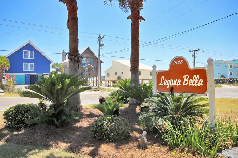 Laguna Bella by Youngs Suncoast