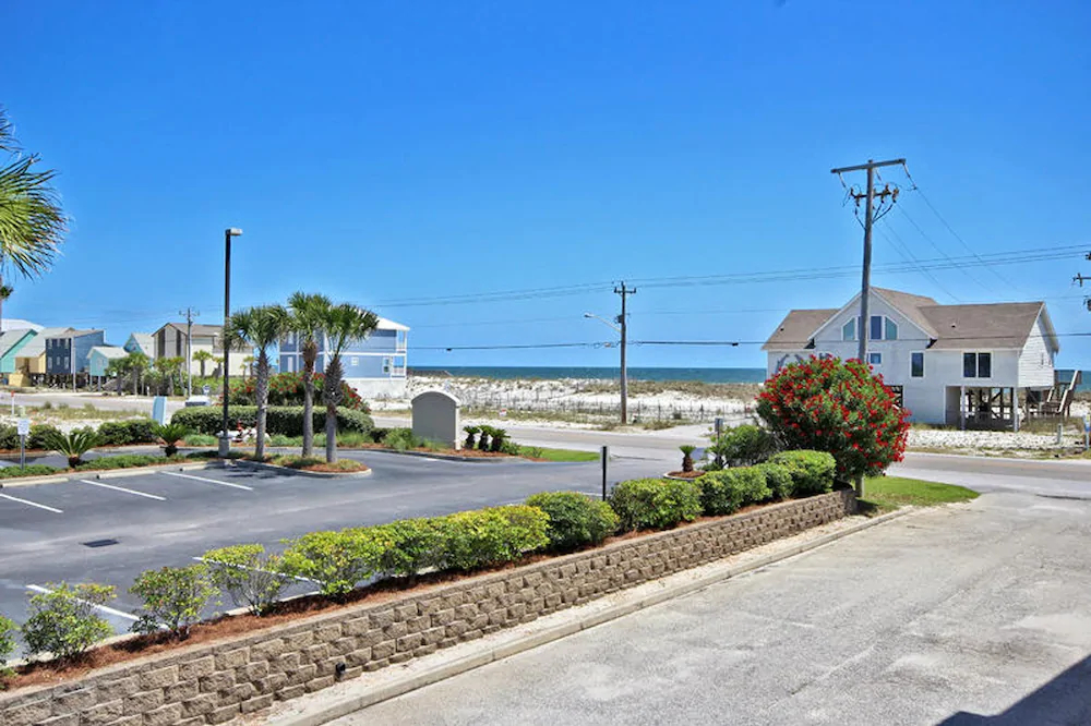 Laguna Bella by Youngs Suncoast