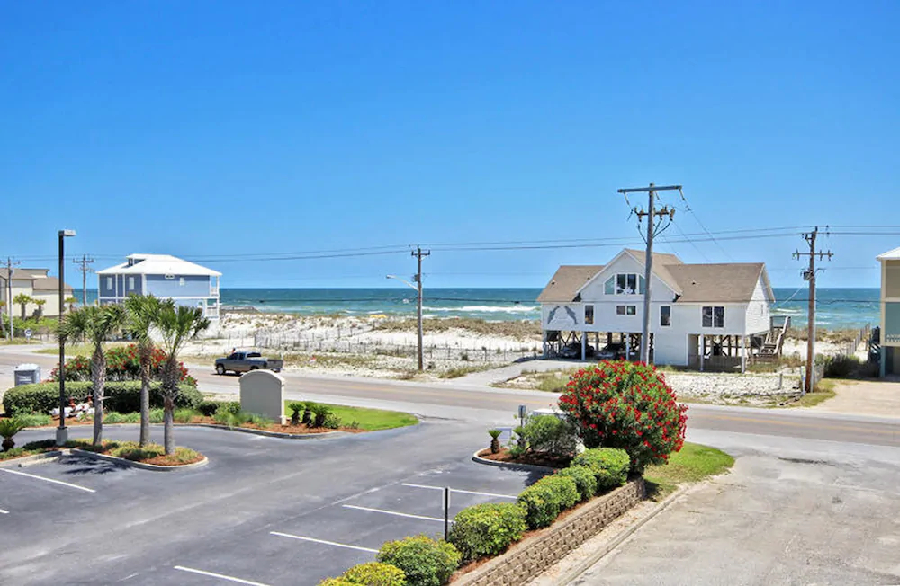 Laguna Bella by Youngs Suncoast