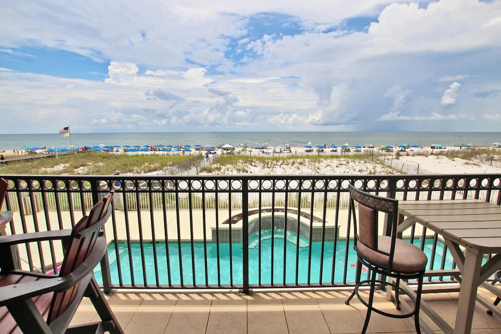 Legacy by Youngs Suncoast