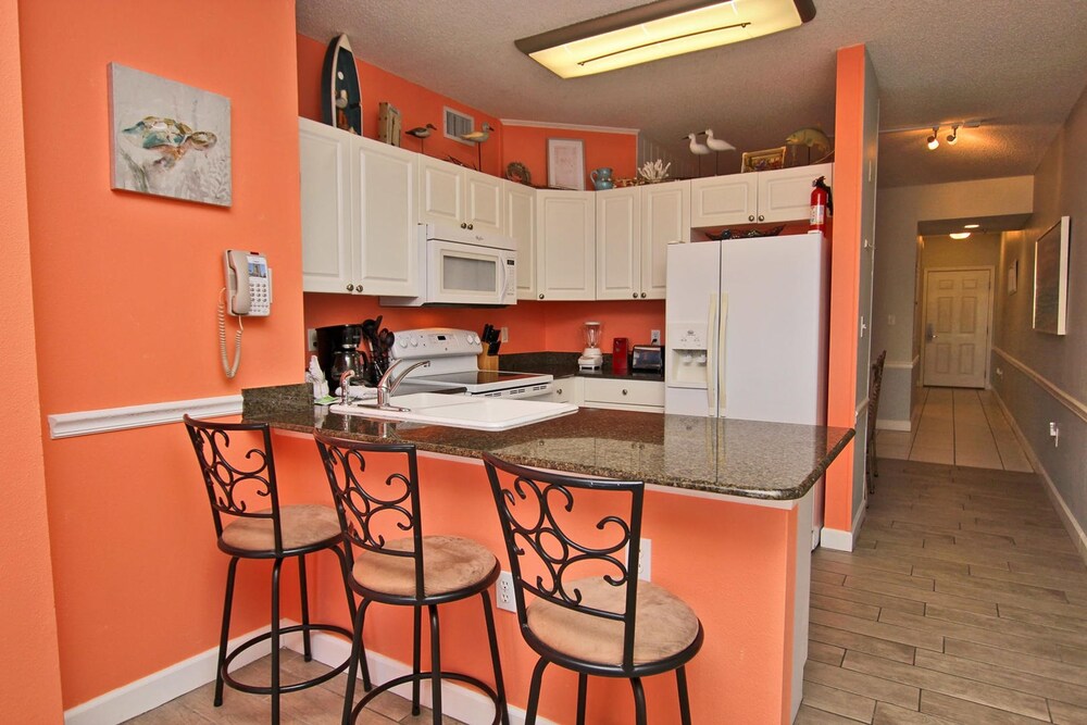 Legacy by Youngs Suncoast